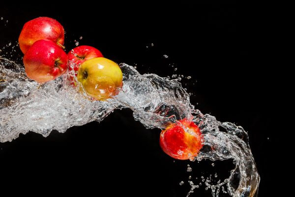 A Splash of Apples – Designer Splashback